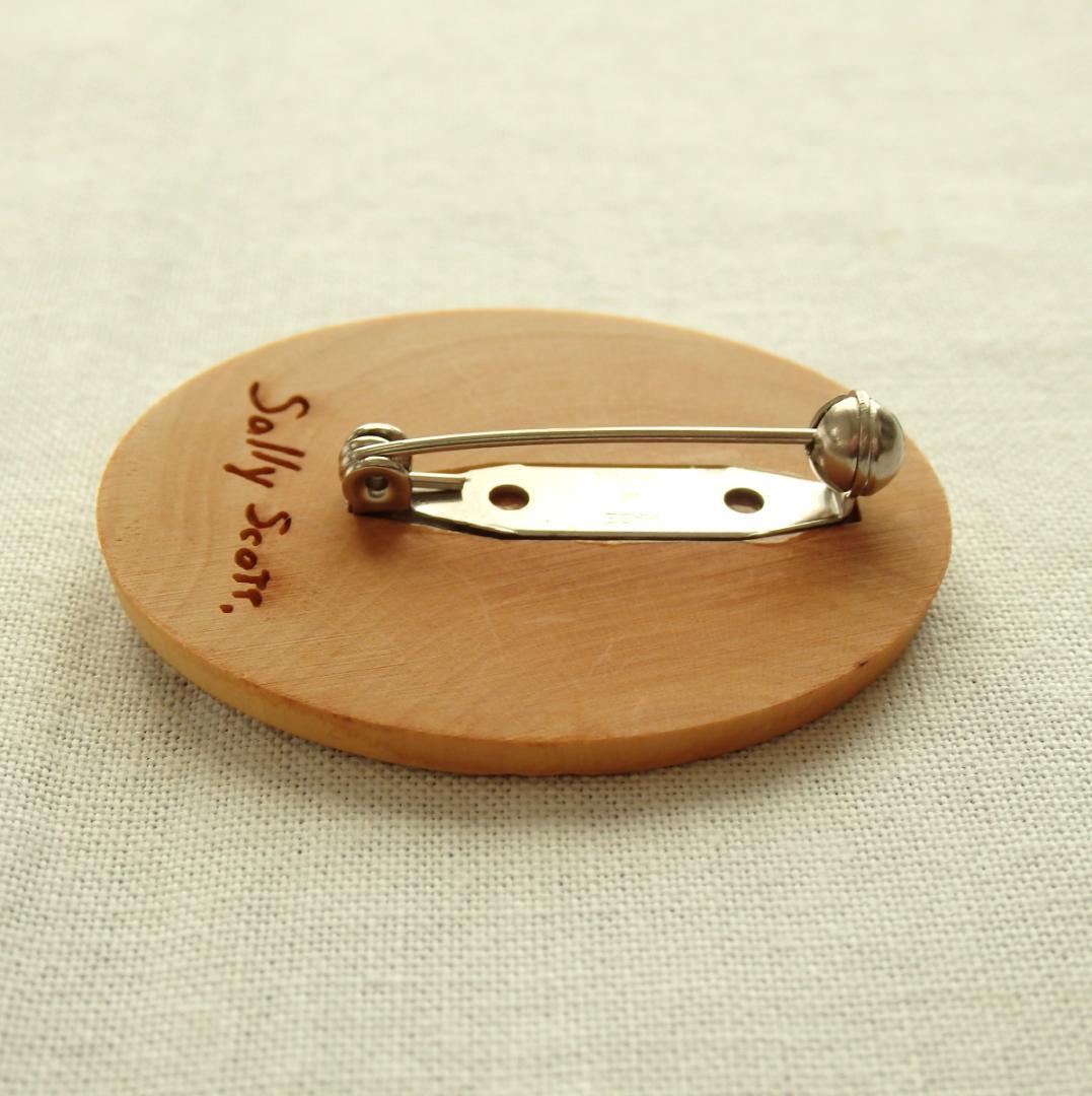 希少　サリースコットSally Scott 木製ブローチ 鳥デザイン