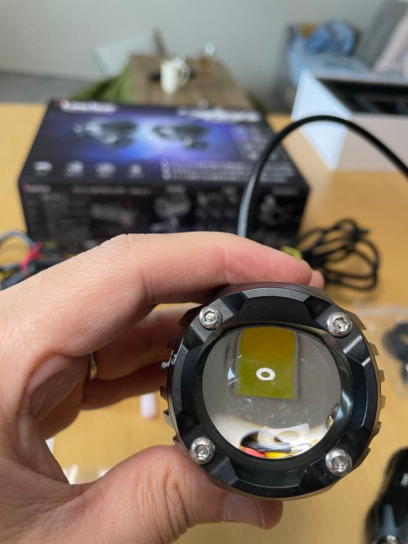 Kaedear カエディア Cyber サイバーLEDプロジェクター