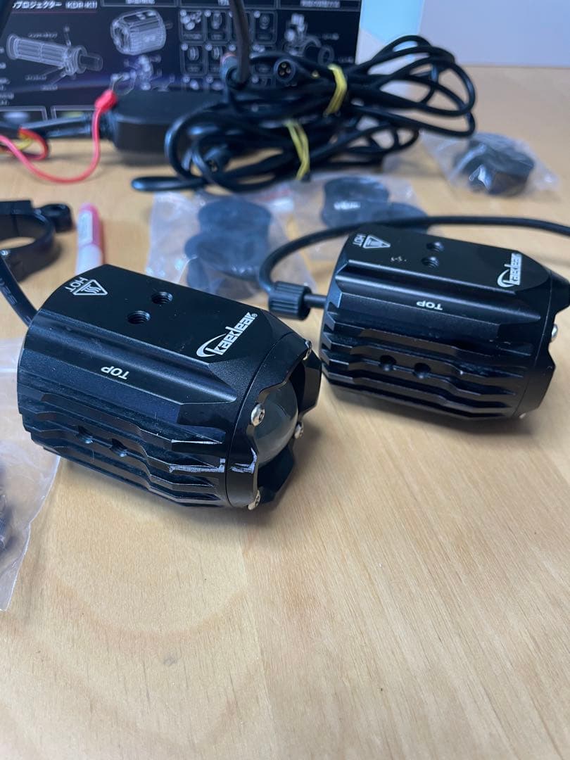 Kaedear カエディア Cyber サイバーLEDプロジェクター