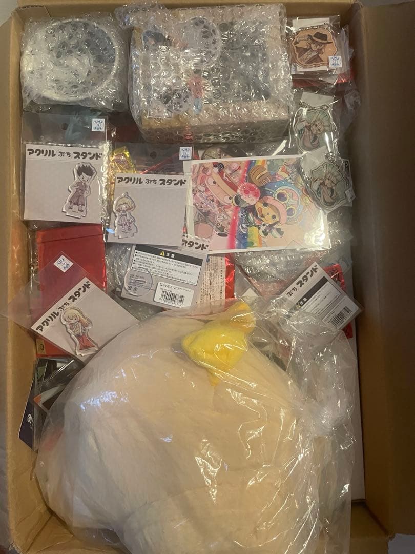 アニメグッズ　大量まとめ売り　120サイズ　500点以上