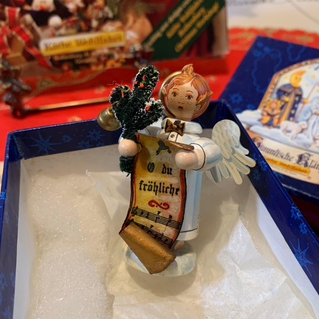 ドイツ製　木製人形　ケーテウォルファルト社の限定クリスマスベル持つ天使の男の子！