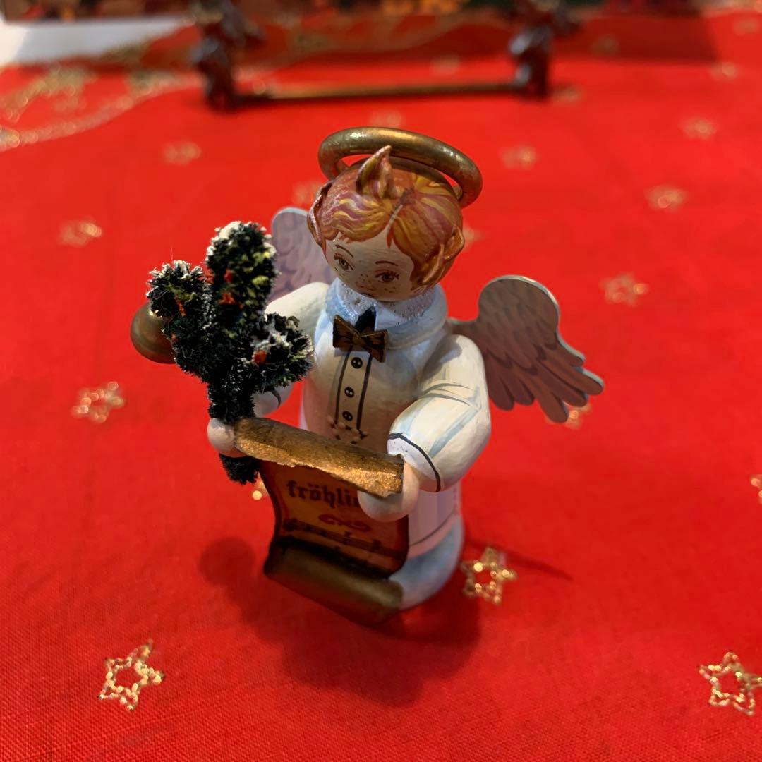ドイツ製　木製人形　ケーテウォルファルト社の限定クリスマスベル持つ天使の男の子！