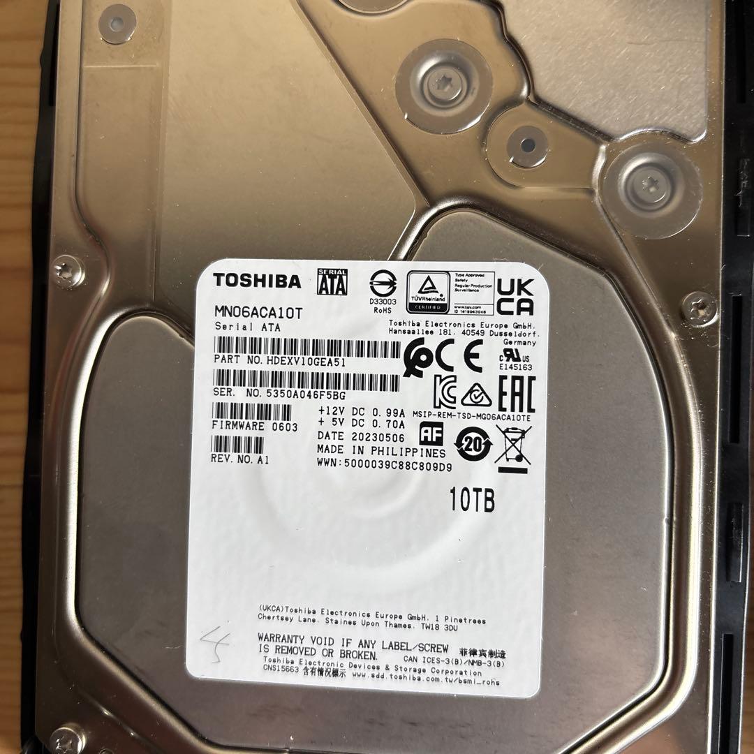 Synology シノロジー DS920+＆HDD TOSHIBA 10TB