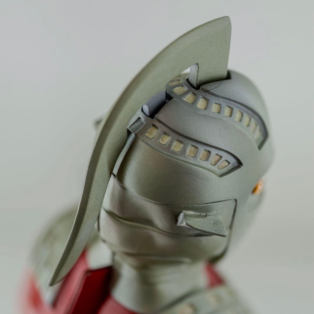 汚し塗装 海洋堂 character classics ウルトラセブン レジン