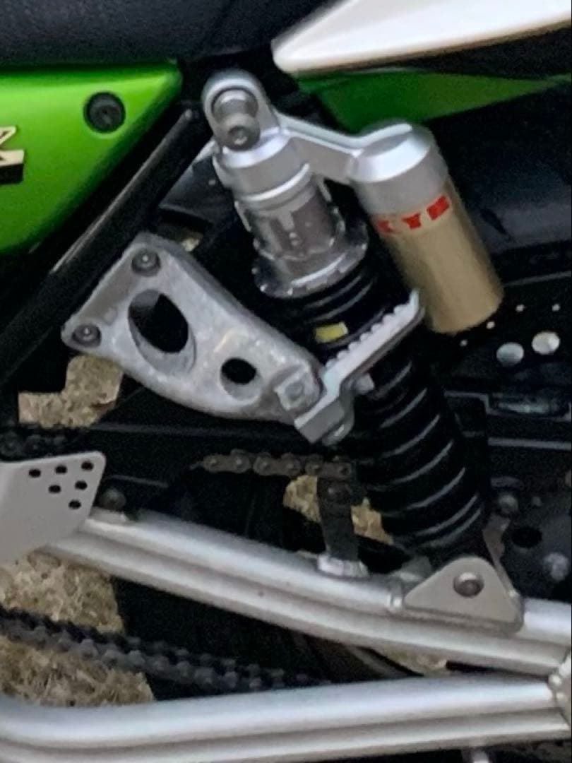 ZRX 1200R リヤサスペンション左右