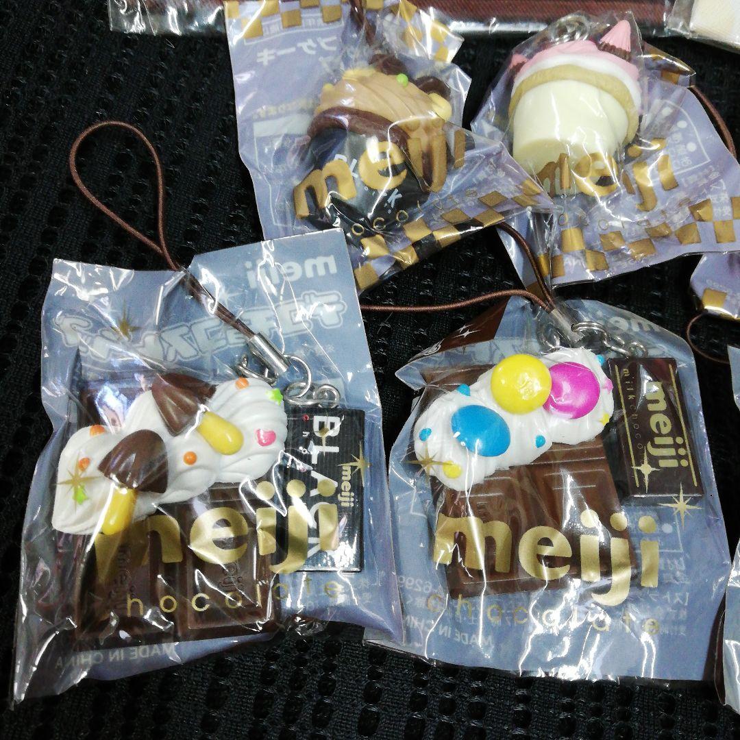 明治製菓meiji スイーツケーキデコチョコストラップ マルチケース非売品