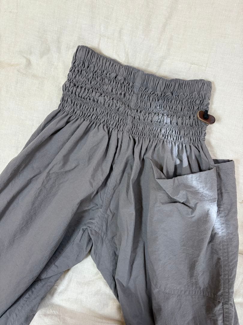 モンペズボン　一ニ