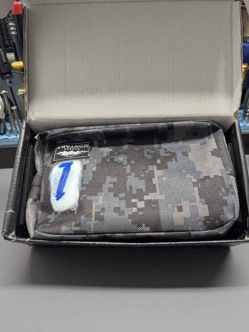 TGーRwd　1/24　ドリフトレーシングカー　McLaren 　ボデー付き