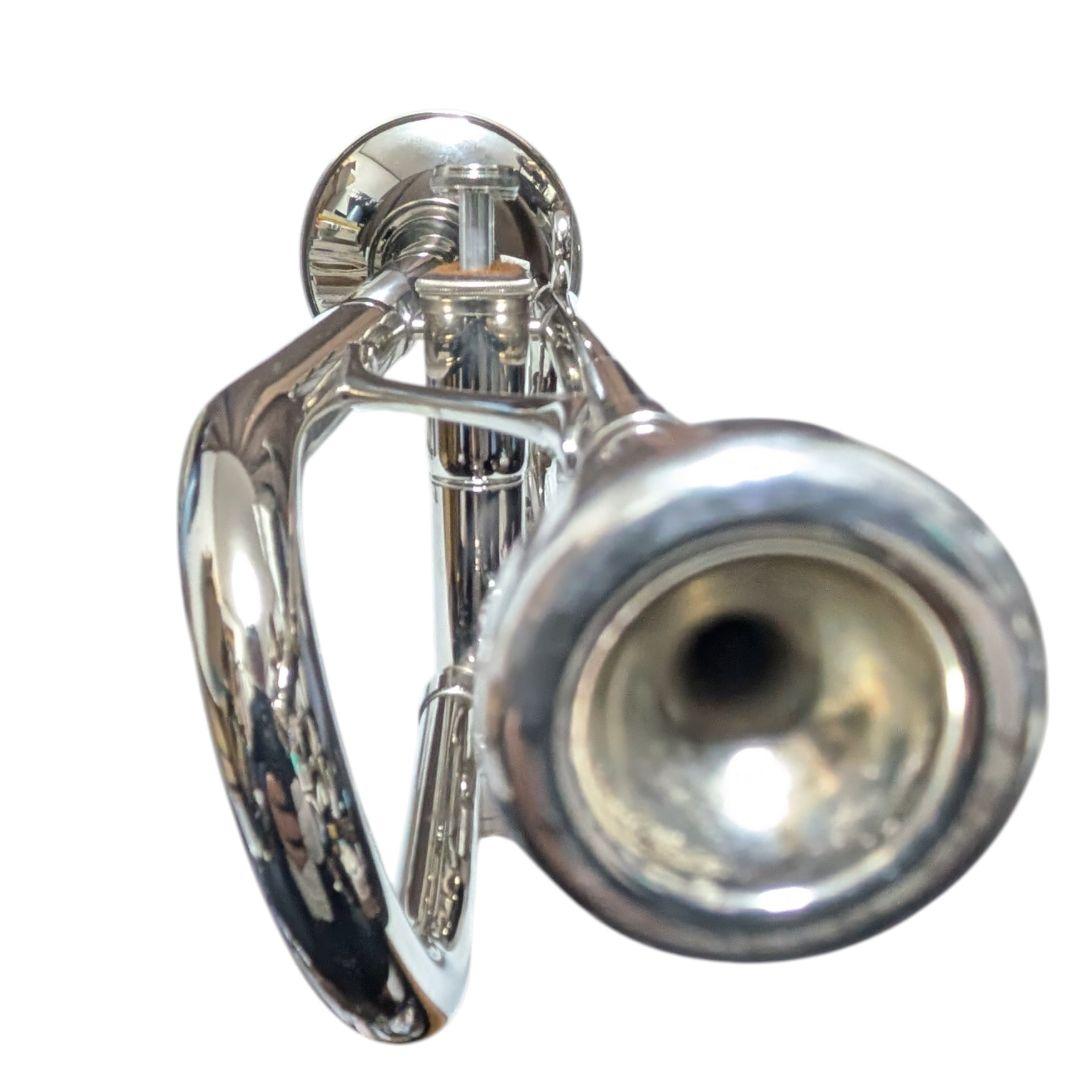 美品 ヤマハ トランペット YTR-136 シルバー マウスピース付