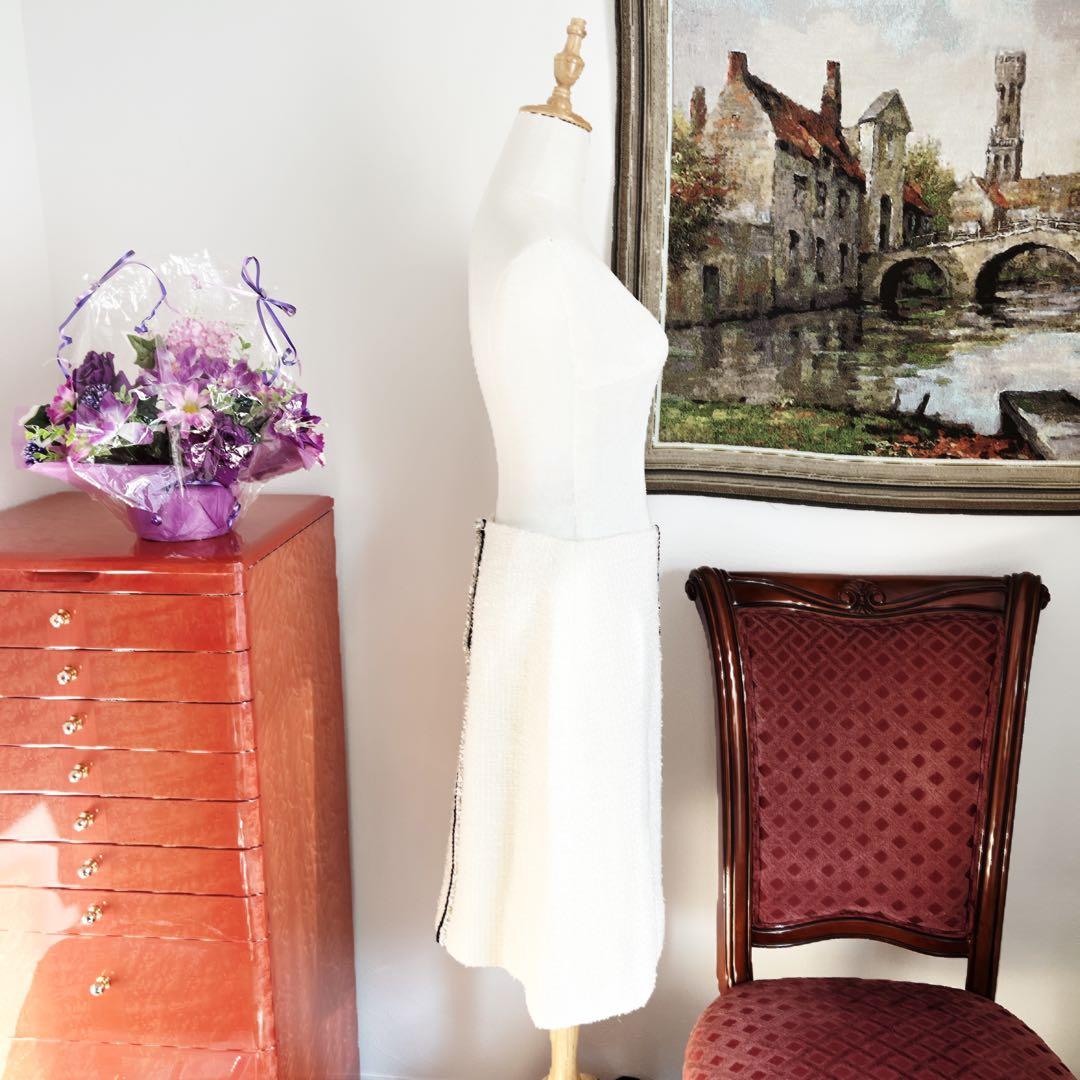 新品　CHANEL シャネル ホワイトツイード スカート ココマーク トリミング