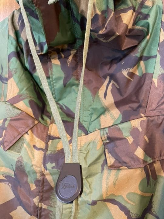 中田商店　実物イギリス軍 カモフラージュ ミリタリー マウンテンパーカーサバゲー