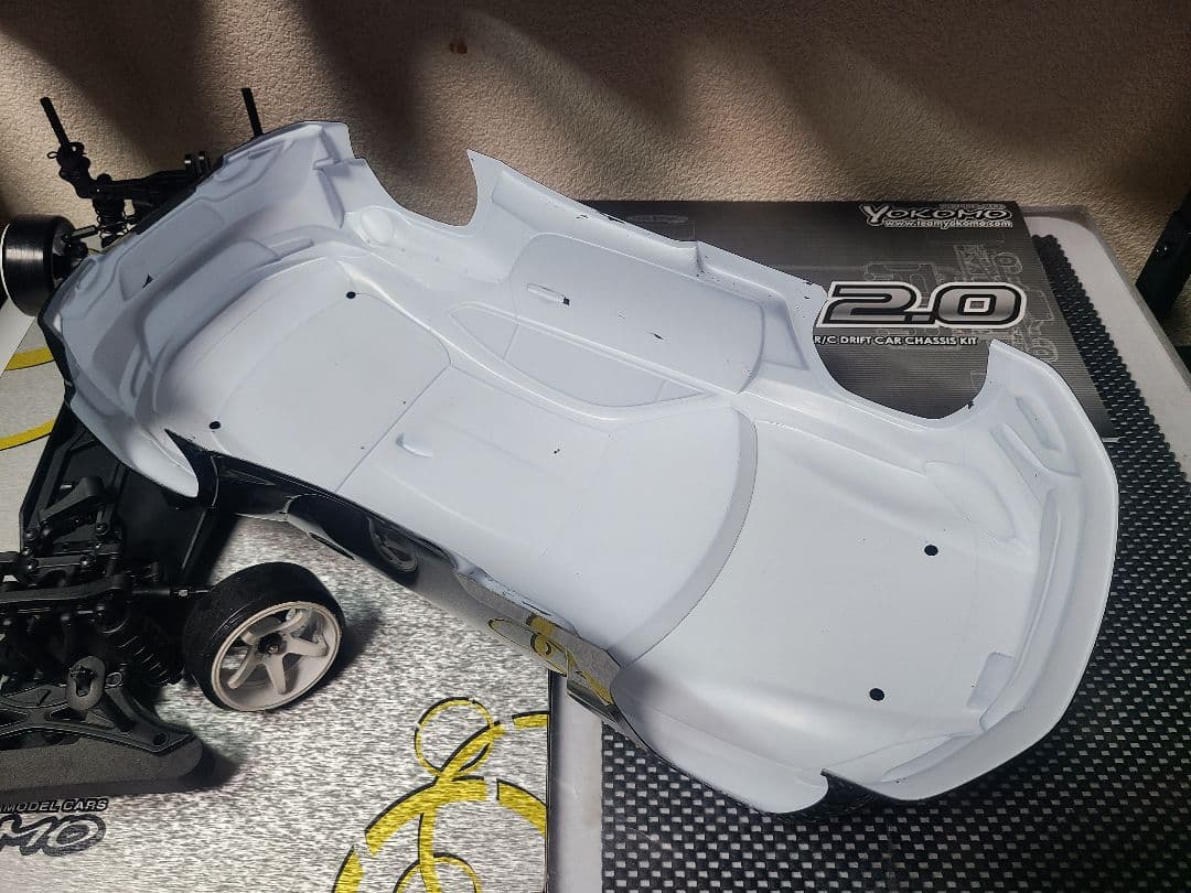 ヨコモ　RD2.0　ラジコン　シャーシ　ドリフト　　ボディ　YOKOMO