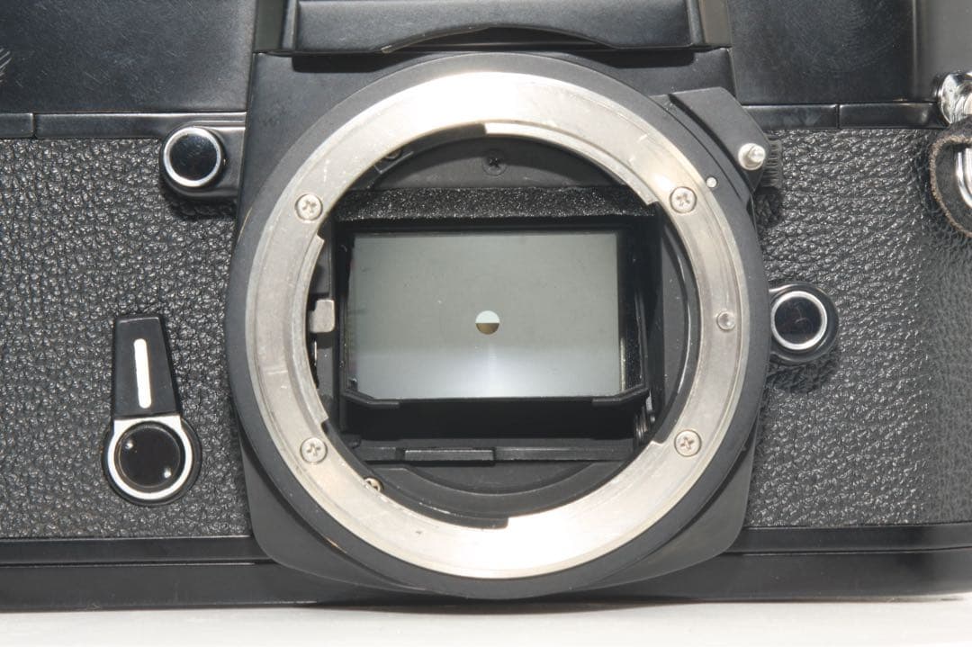 整備品 Nikomat EL + NIKKOR-H Auto 50mm f2