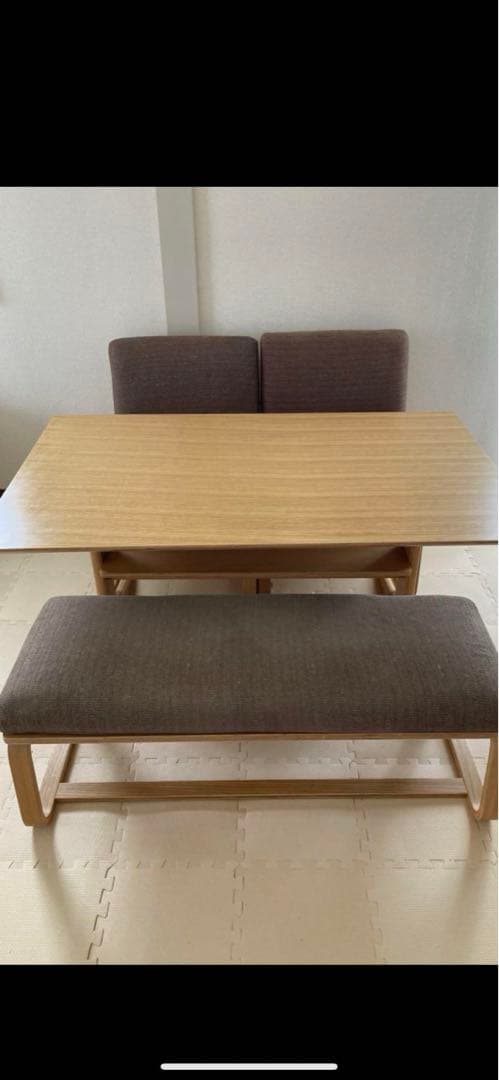 無印良品　リビングでもダイニングでも使えるテーブル・チェアセット