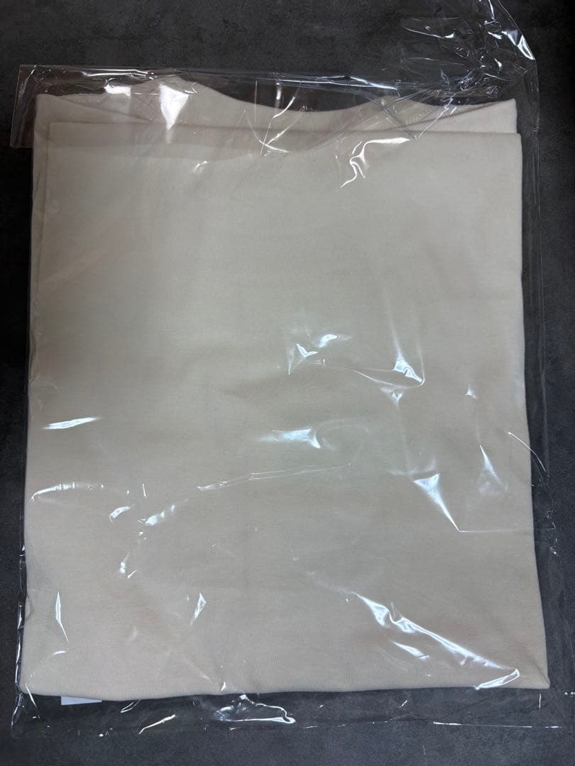 L TENBLANK Tシャツ ベージュ　グラスハート　佐藤健　町田啓太　志尊淳