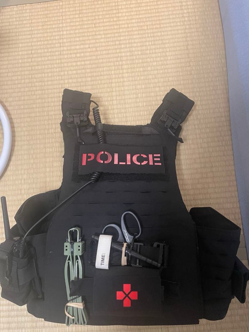 First spear ファーストスピアsiege R シージr Mサイズ実物