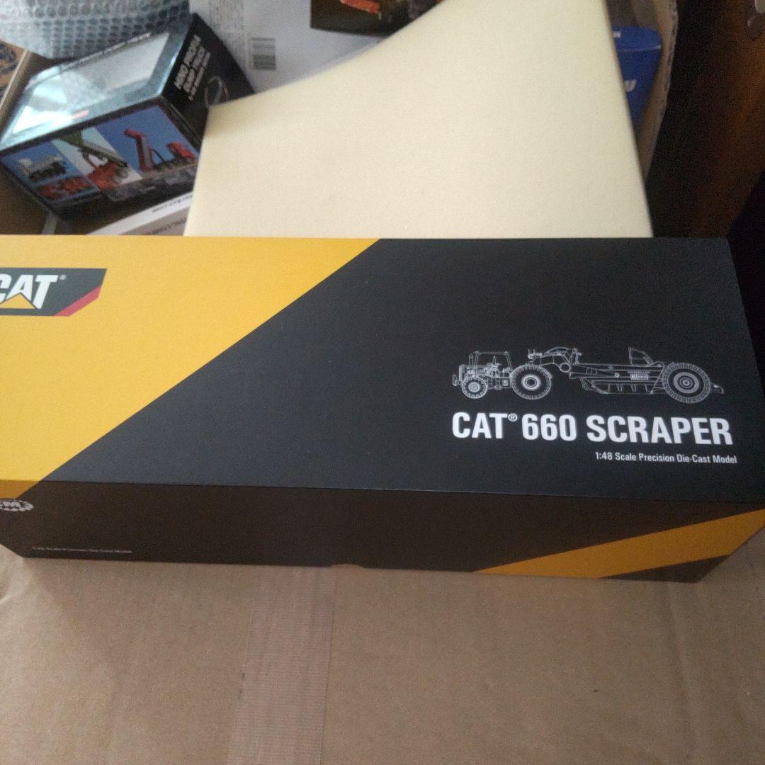 キャタピラー建機　CAT 660 SCRAPER 1/48
