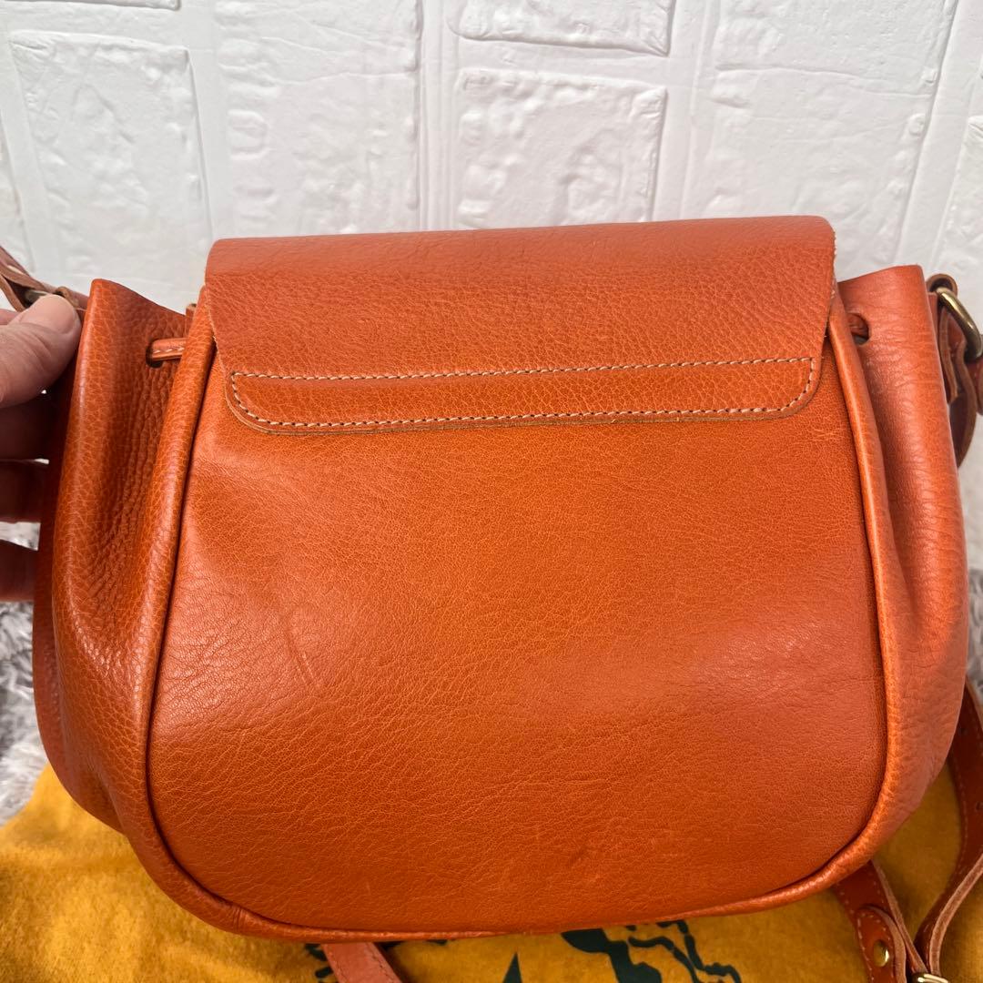 美品✨イルビゾンテ　巾着ショルダーバッグ　ブラウン　本革　レディース