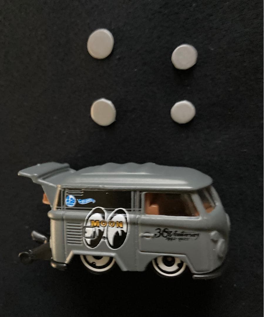 ホットウィール　カスタム’77ダッジバン　クールコンビ　[カスタム品]　タオル