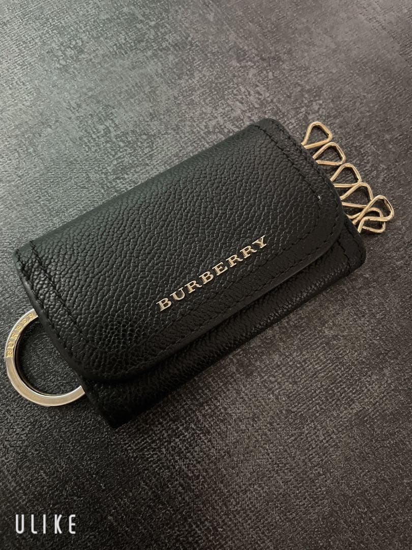 バーバリー　ブラック　キーケース　5連　リング付き　メンズレディBURBERRY