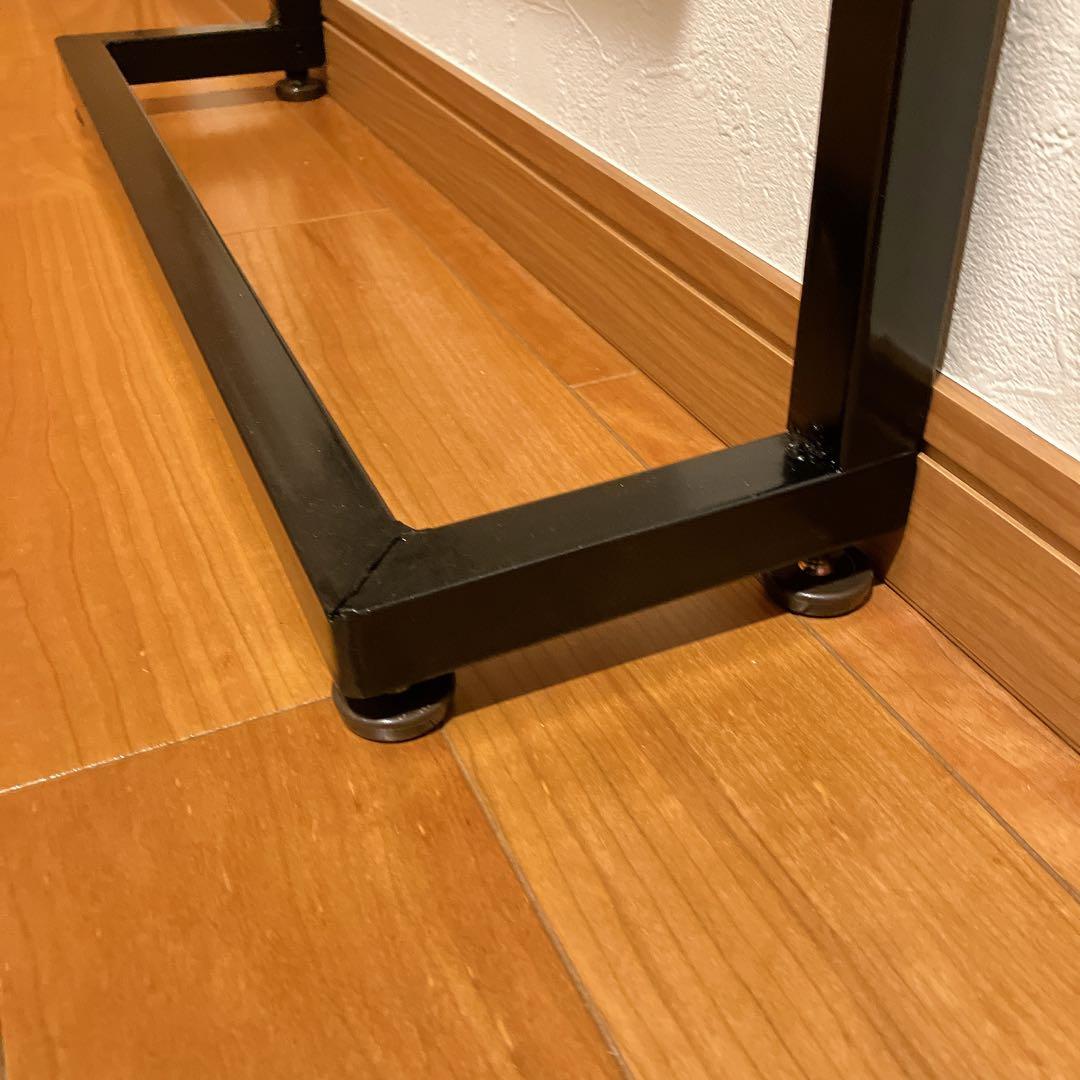 木製(カツラの木)天板のサイドテーブル