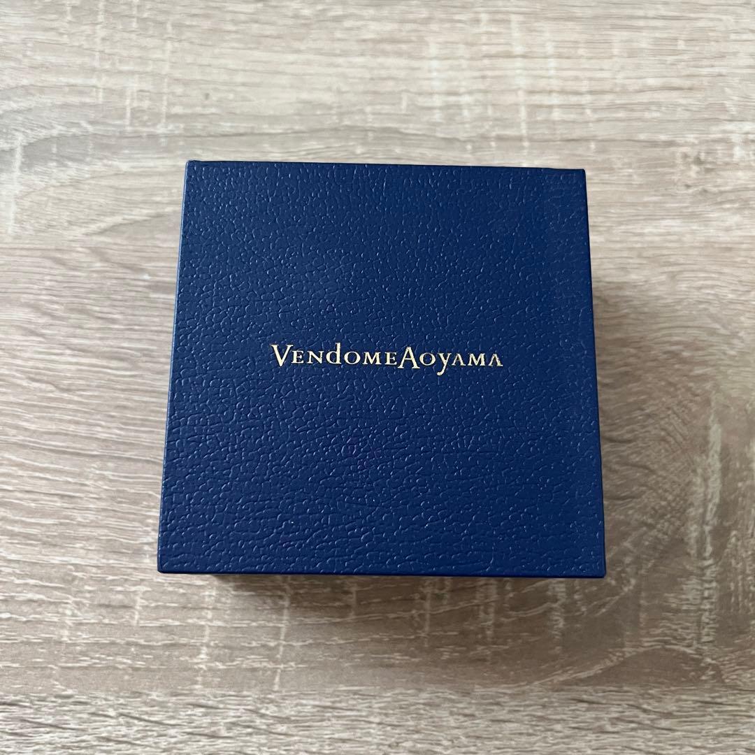 ヴァンドーム青山 アクアマリンピアス