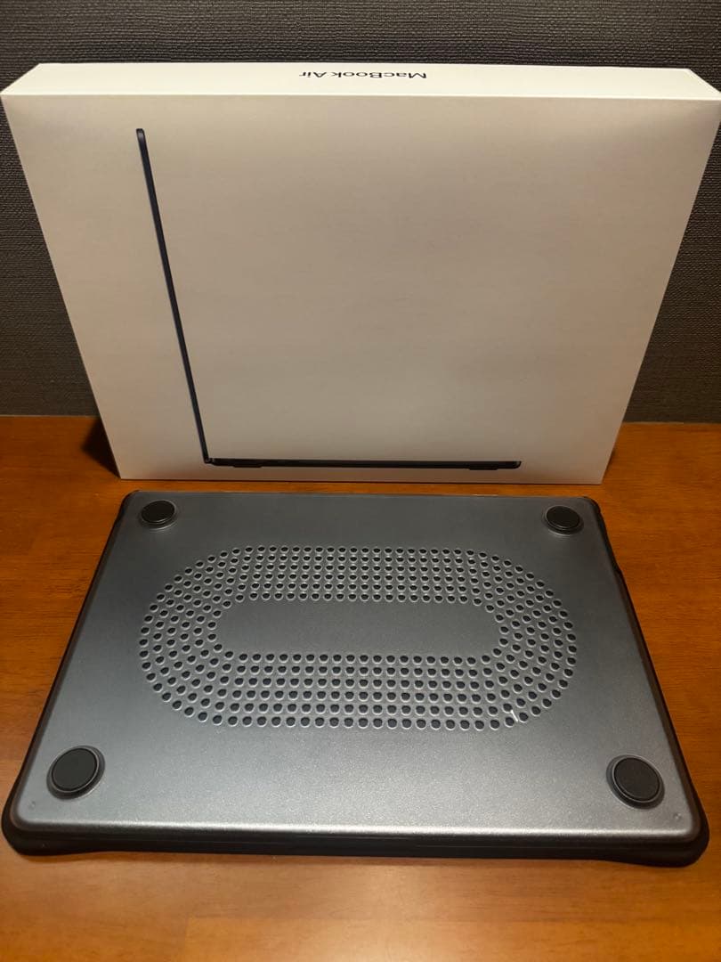 MacBook Air 13インチ M2 256GB CASETiFY