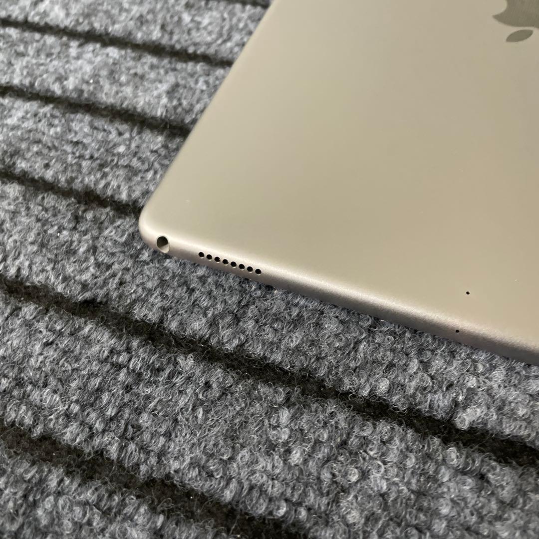 157 iPad Pro 10.5 256GB Wi-Fi スペースグレイ