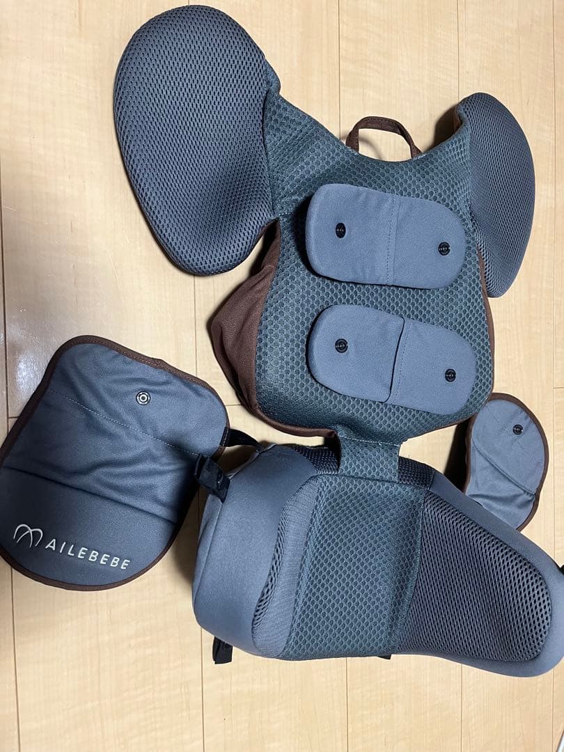 友*里様 エールべべクルットRウィ2　ISOFIX【アカチャンホンポ限定モデル】