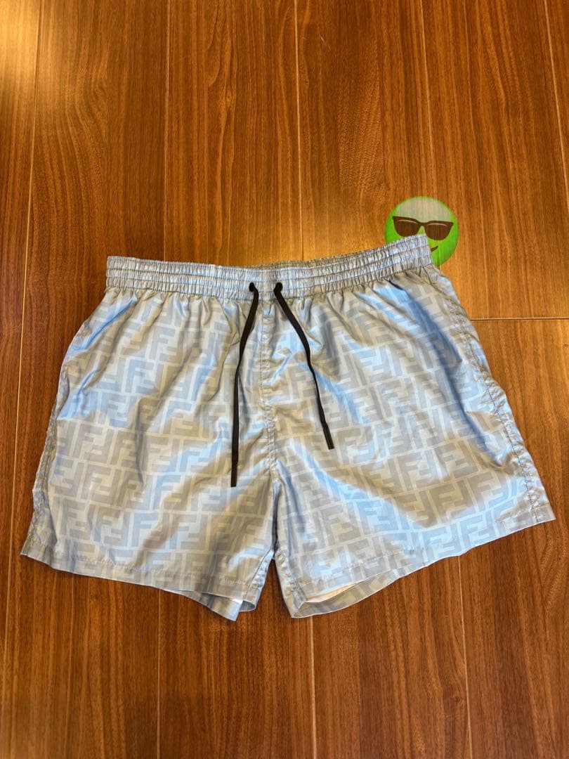 FENDIフェンディメンズ水着46（M）