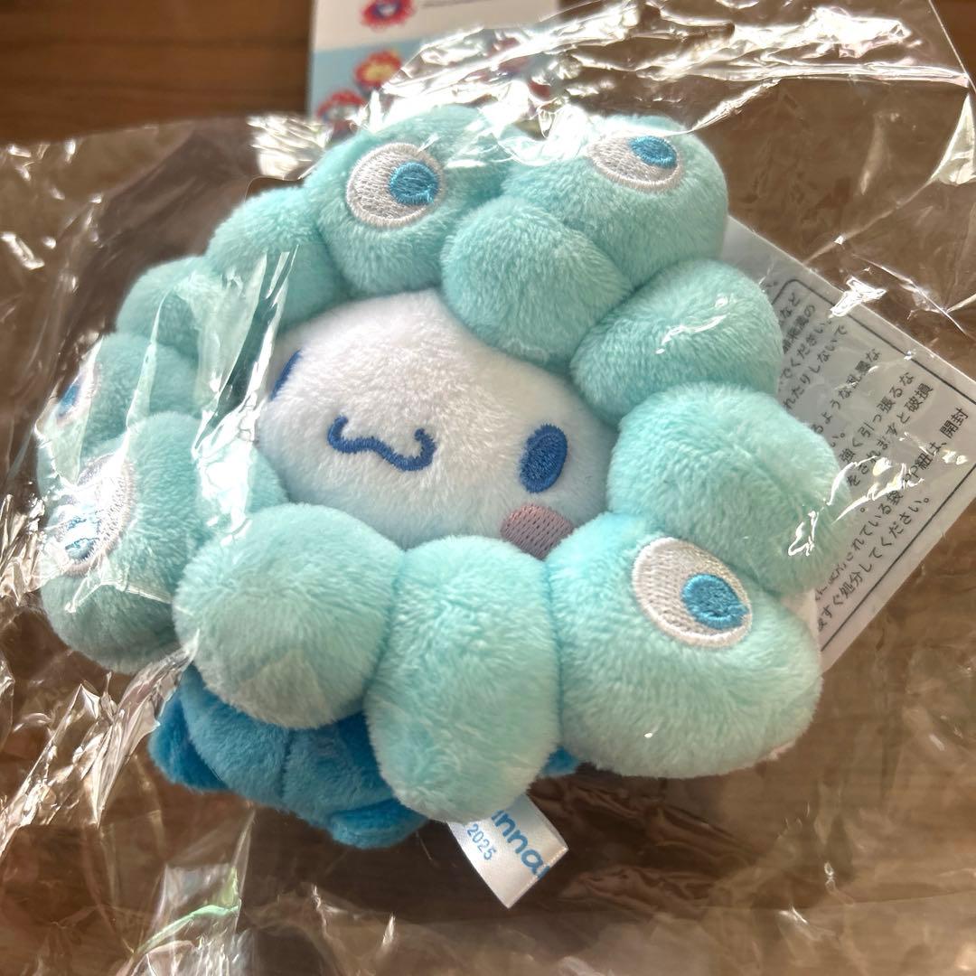 未開封　ミャクミャク　シナモロール　シナモン　カラビナ