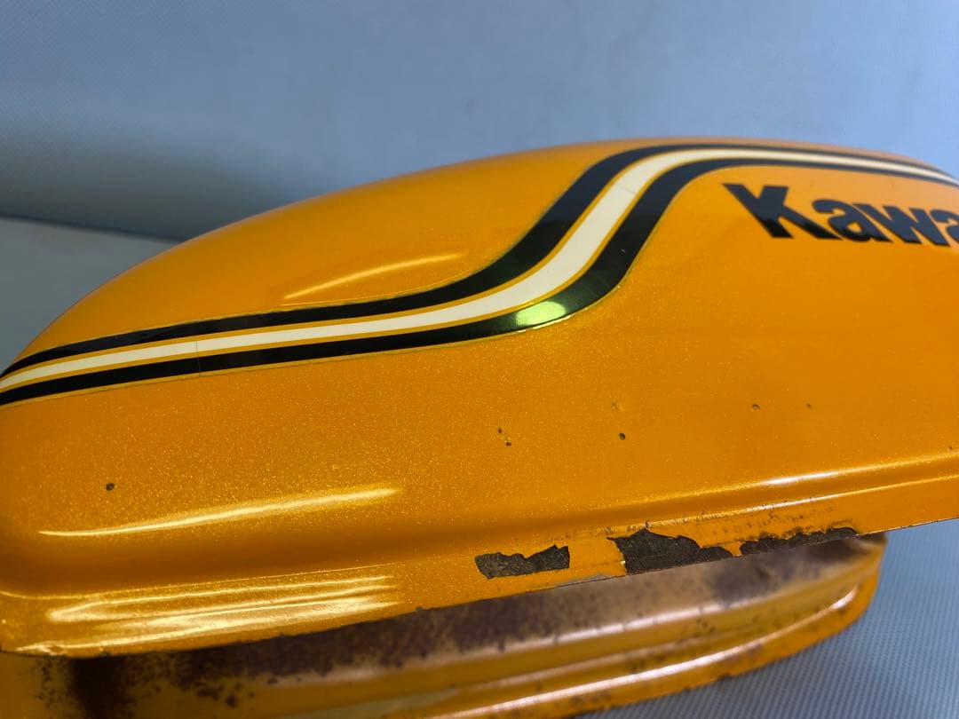 250TR インジェクション　タンク　純正　2012年　パールソーラーイエロー