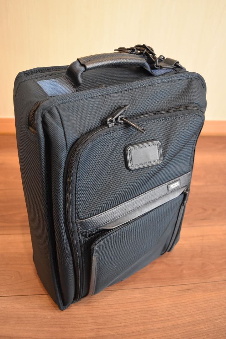 【SHIPS別注】TUMI:完全別注モデルALPHA 3ミッド3WAYバッグ