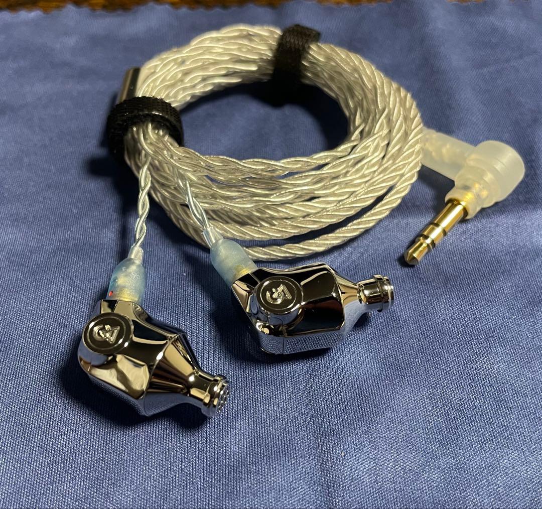 イヤホン Campfire Audio ATLAS