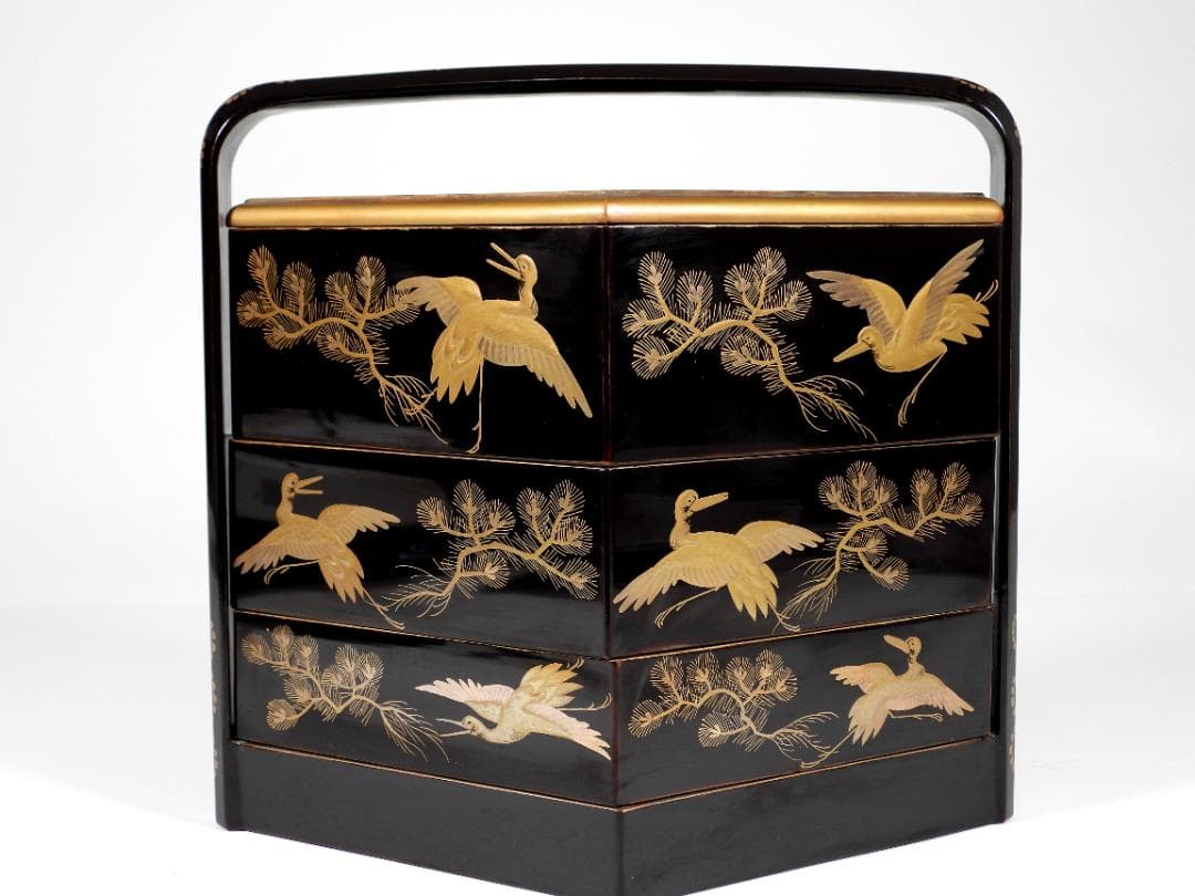 能登輪島塗 豪華金彩蒔絵 三重提箱 木製漆器 『坂井』 蒔絵飛鶴図