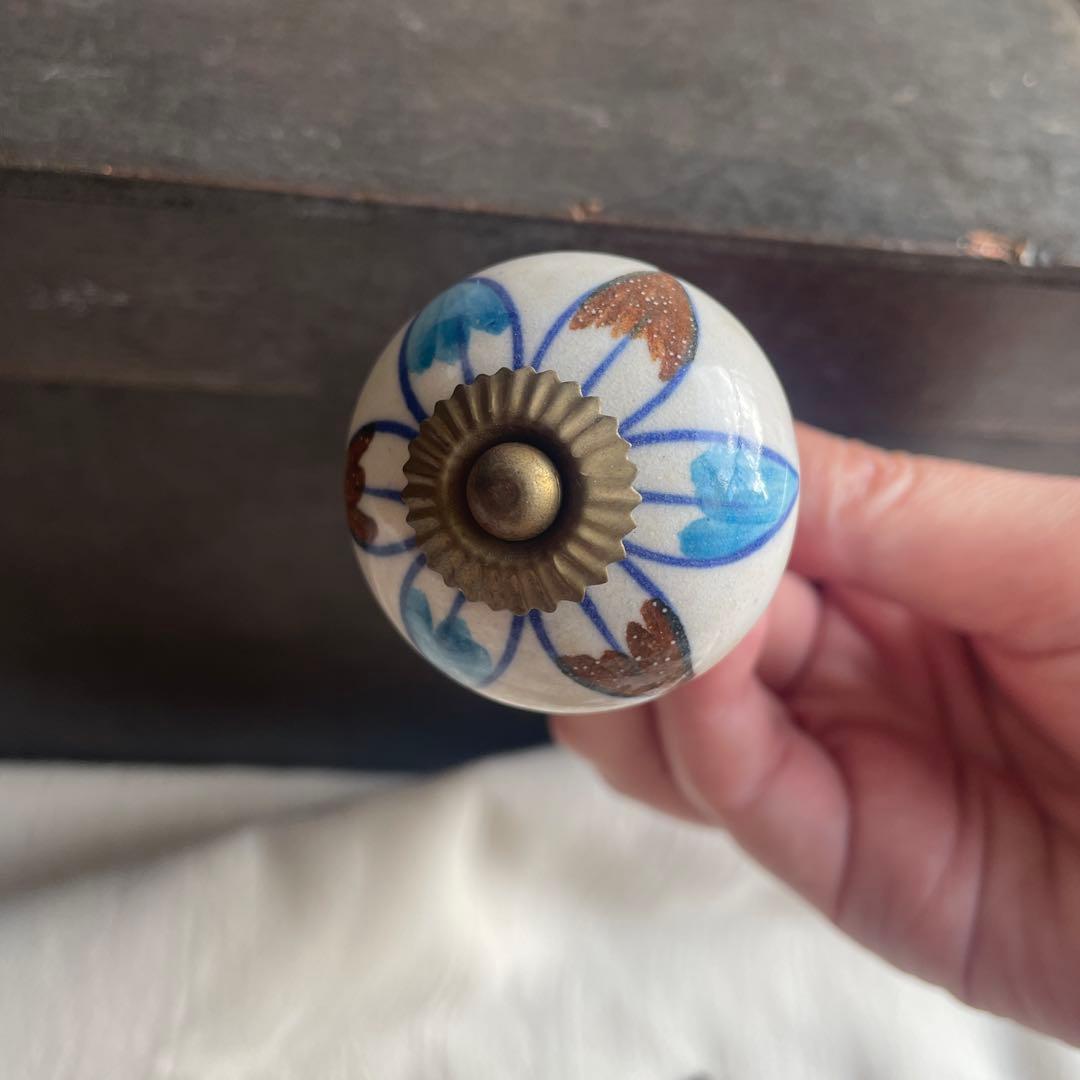 ★フランス　アンティーク　引き出し　家具　ドロワー　陶器　取っ手　持ち手　ノブ