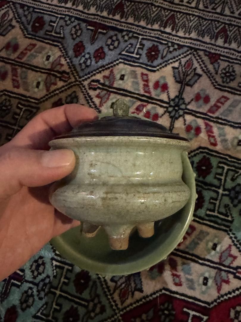 ‼️リサイクルFORT‼️中国の青磁香炉‼️緑石木蓋付