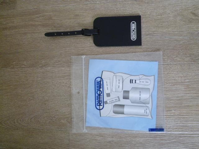 RIMOWA リモワ　4輪　SALSA サルサ　紺色　キャリーケース