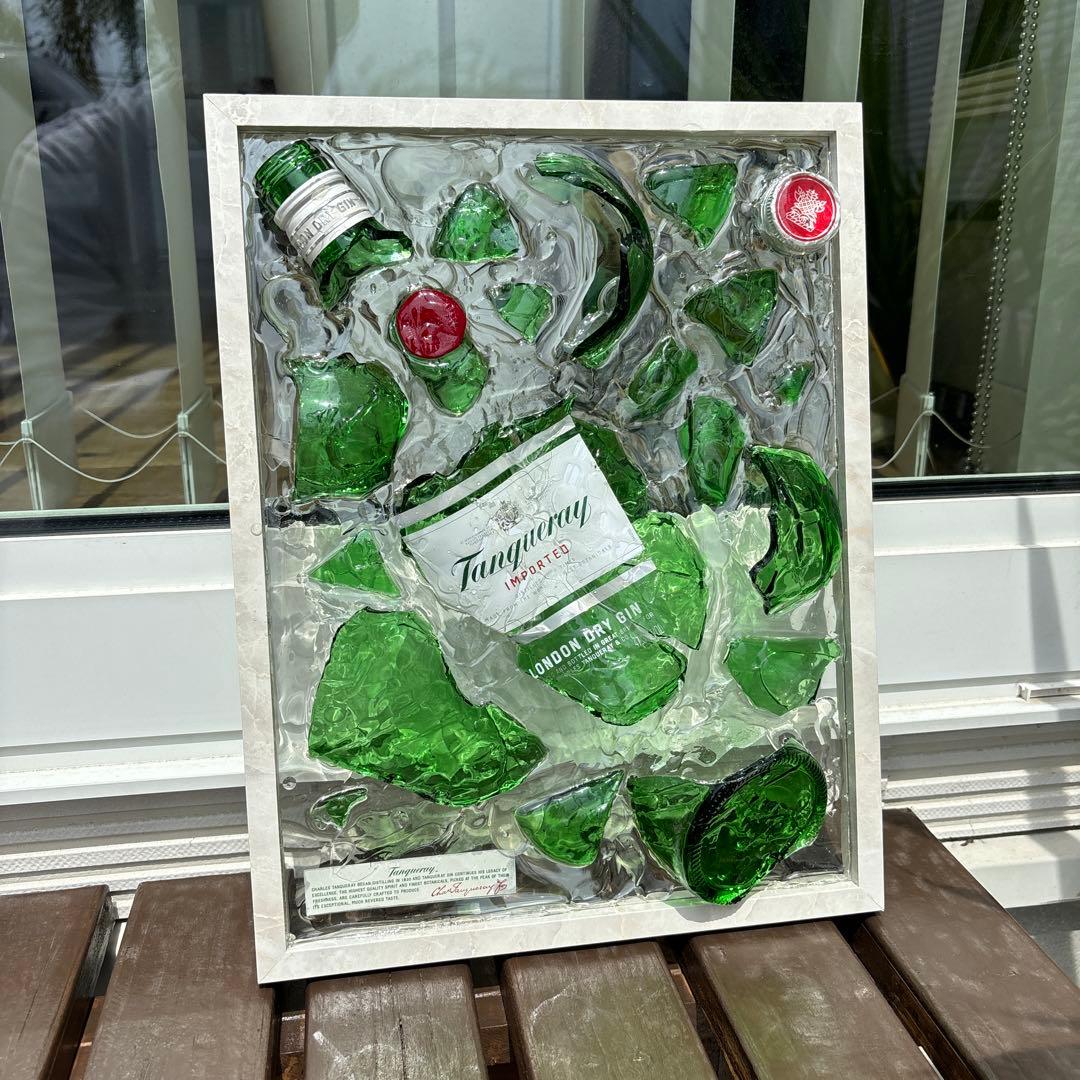 ジン   タンカレー  ジントニック 壁掛け アート