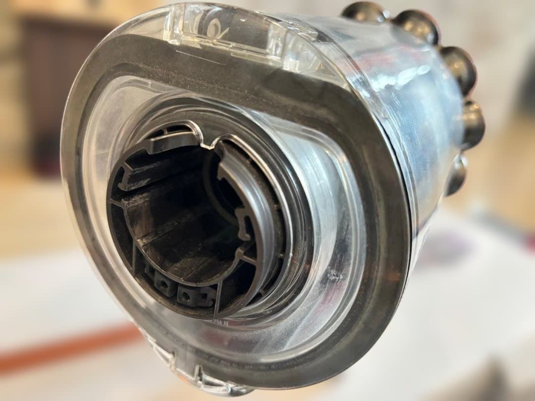 DysonV10 Fluffy（外箱・フロアドック付、動作可、バッテリー要交換）