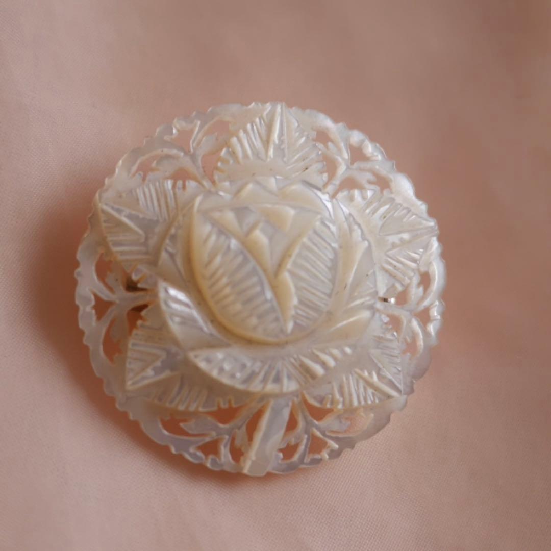 ベツレヘムパール ブローチ