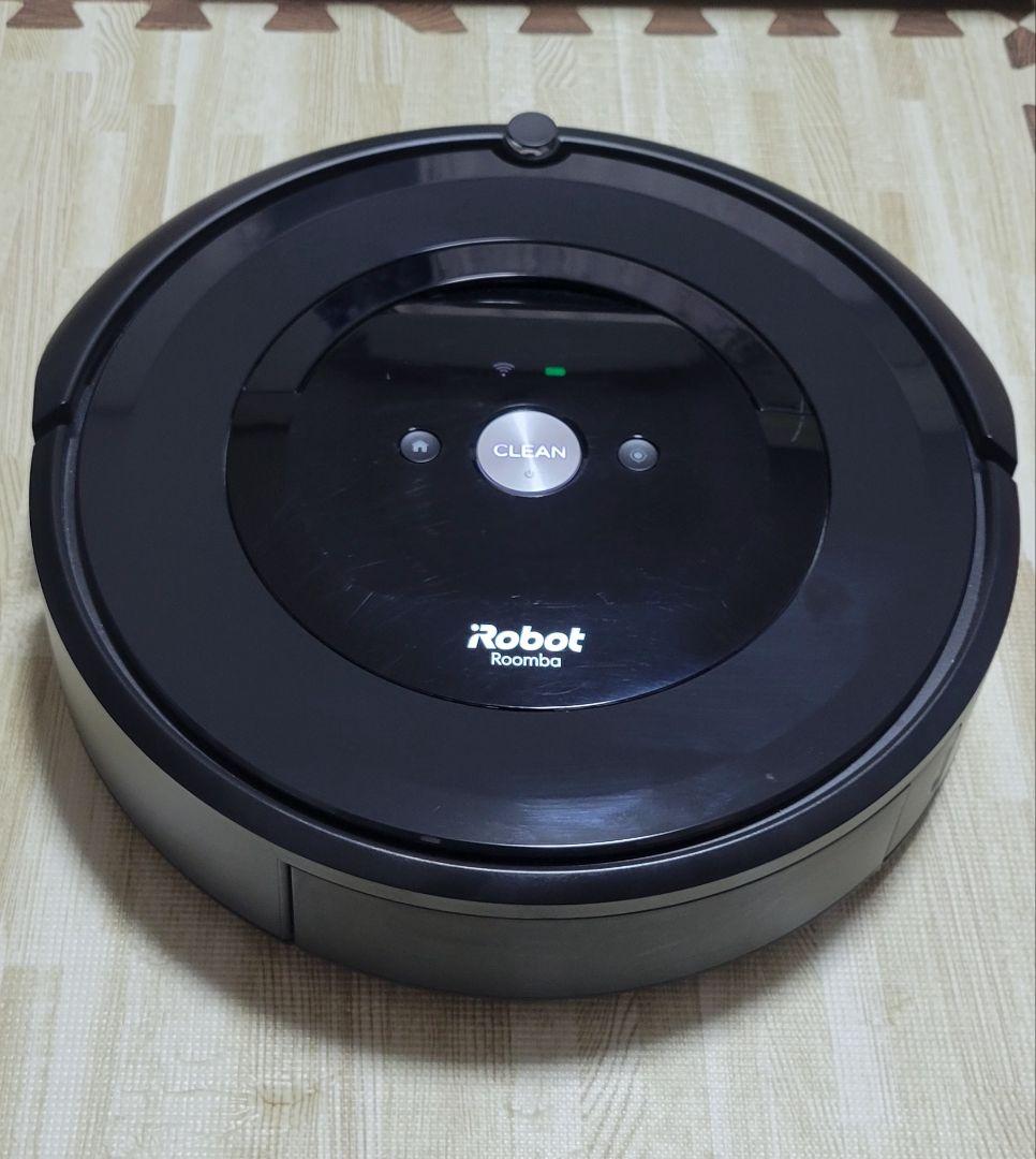 Roomba ロボット E5 掃除機 黒色 24回の掃除履歴あり