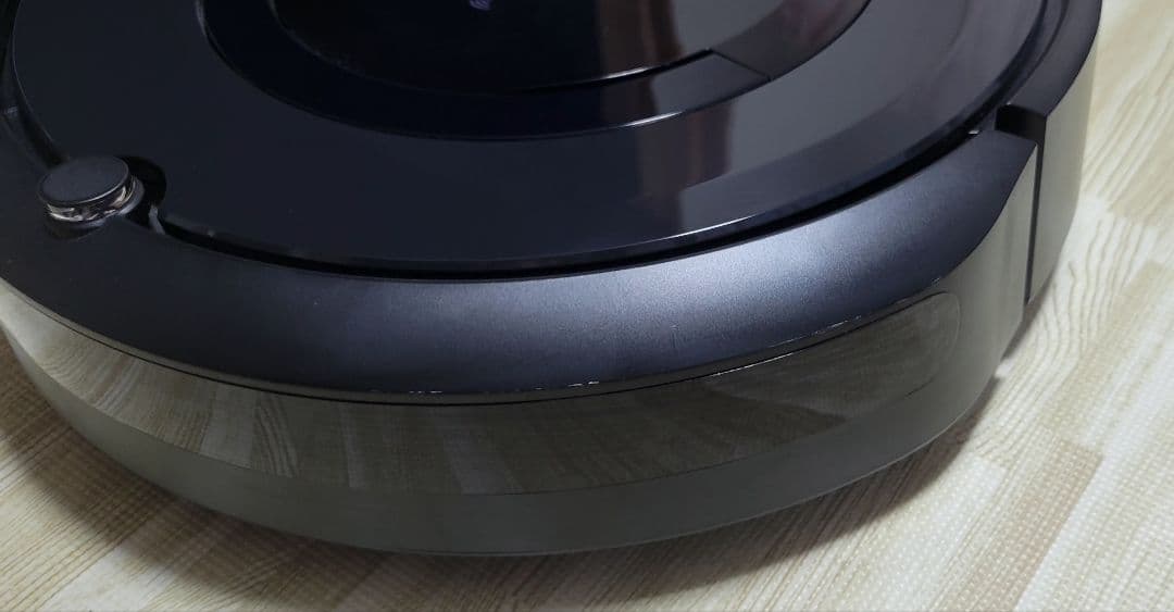Roomba ロボット E5 掃除機 黒色 24回の掃除履歴あり