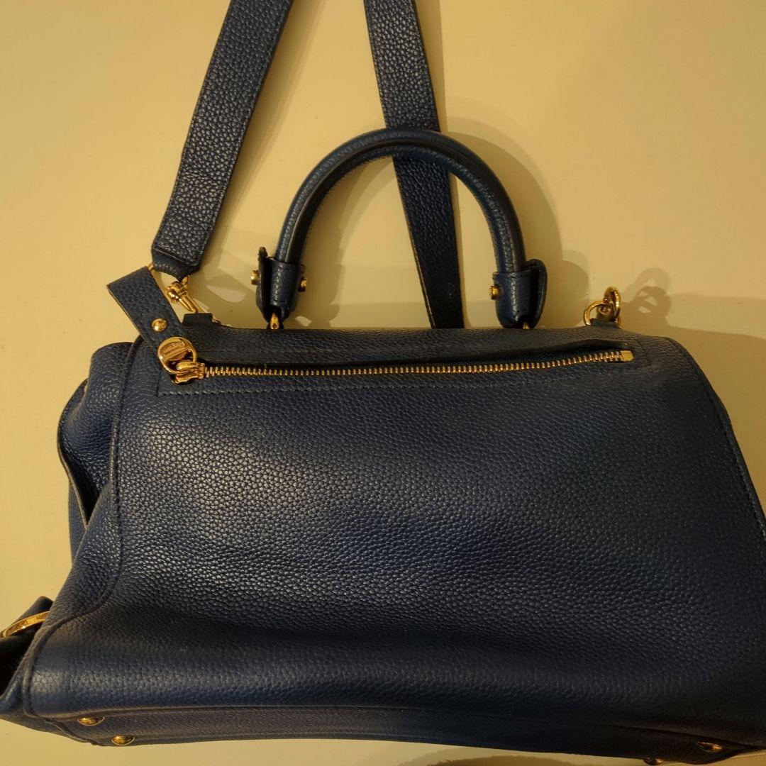Salvatore Ferragamo ダークブルー ショルダーバッグ