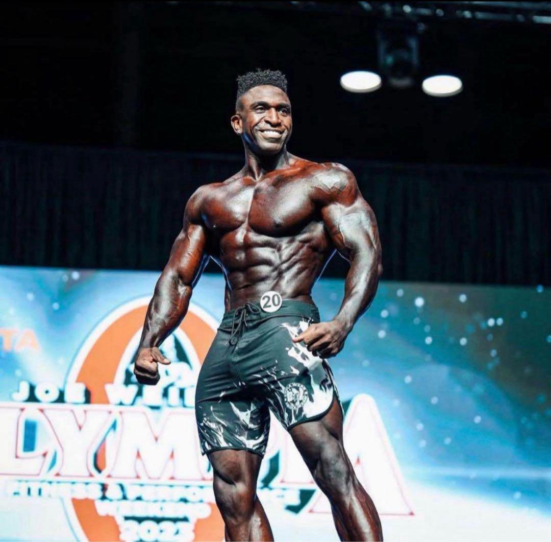 CHULAWEAR チュラウェア　サーフパンツ　フィジーク（サイズ32)