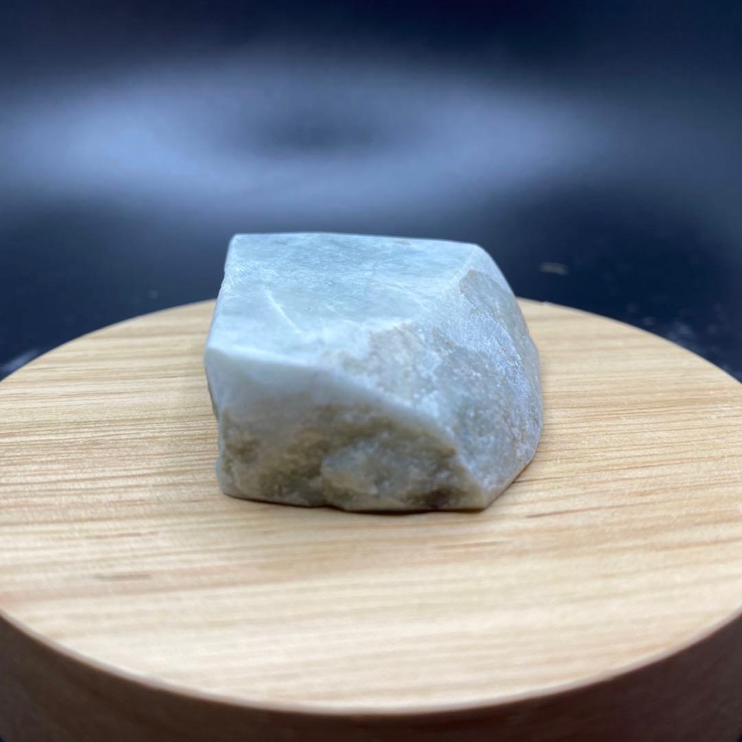 【1331】糸魚川産　翡翠　原石　緑　78g　天然石　ヒスイ　パワーストーン