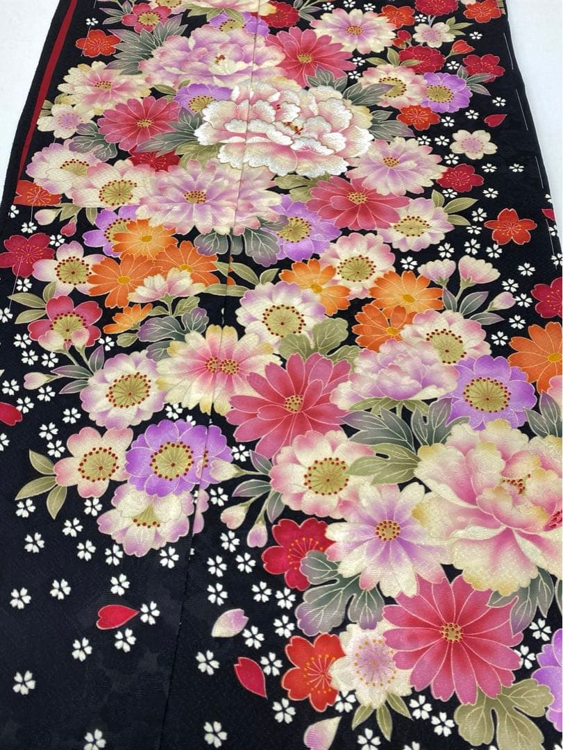 振袖 仮絵羽 刺繍 金彩 紋意匠 牡丹 正絹 未仕立て品 八掛付き