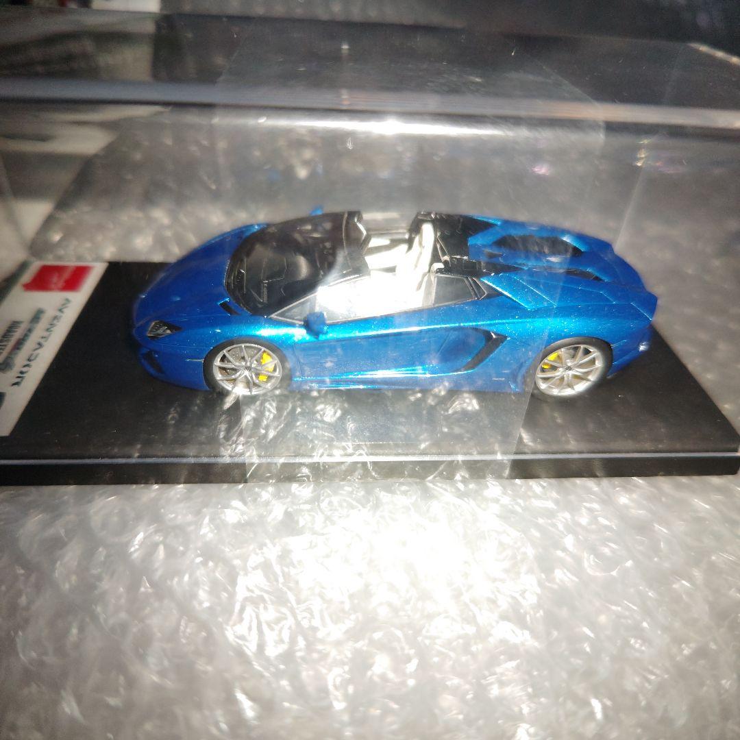 1/43　アイドロン　LP700-4　ロードスター　アヴェンタドール　青