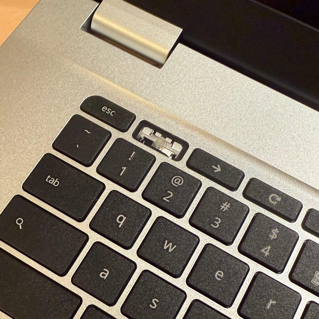 ASUS Chromebook c523n シルバー 本体 付属品付 説明書付