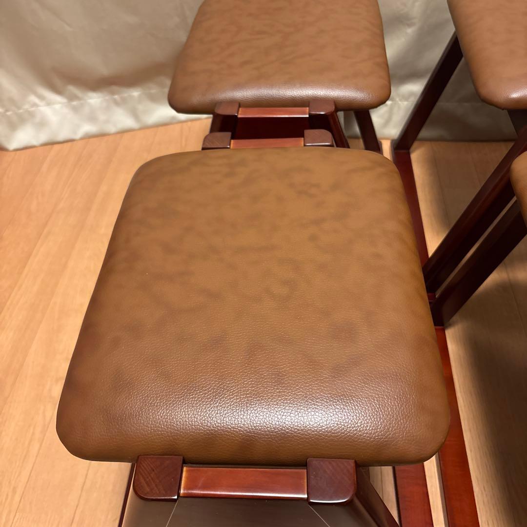 本堂用椅子 4個セット スツール　重ねて保管